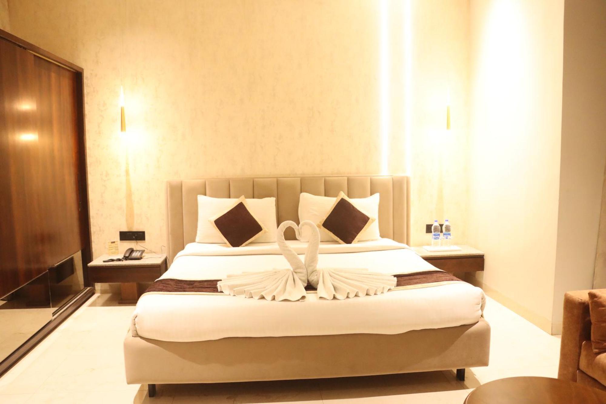 Motel Bilaspur City Exterior foto