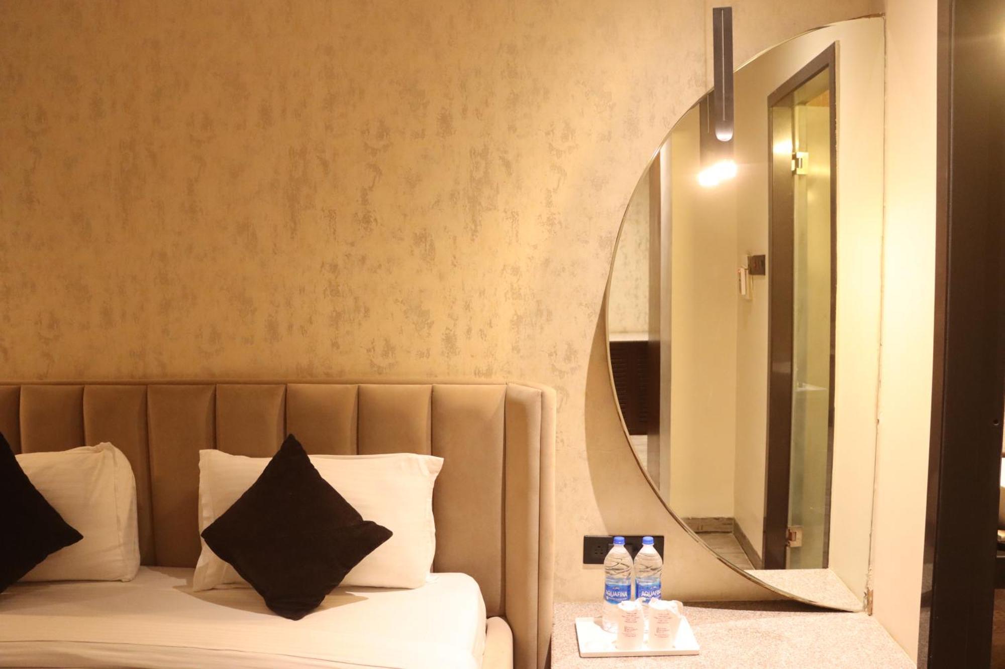 Motel Bilaspur City Exterior foto